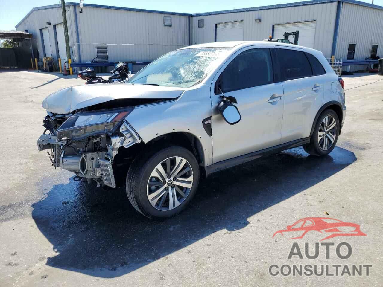 MITSUBISHI OUTLANDER 2022 - JA4APUAU8NU014683