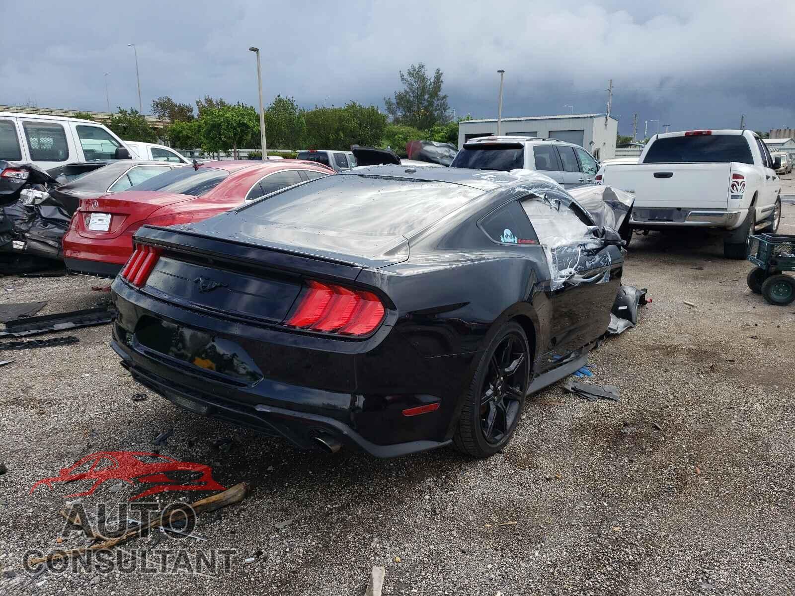 FORD MUSTANG 2020 - 1FA6P8TH9L5135559