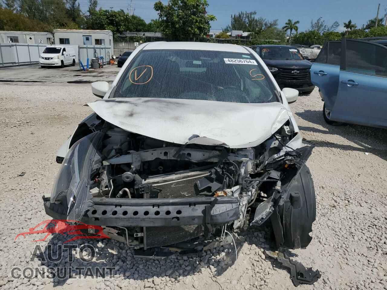 NISSAN VERSA 2017 - 3N1CE2CP9HL380962
