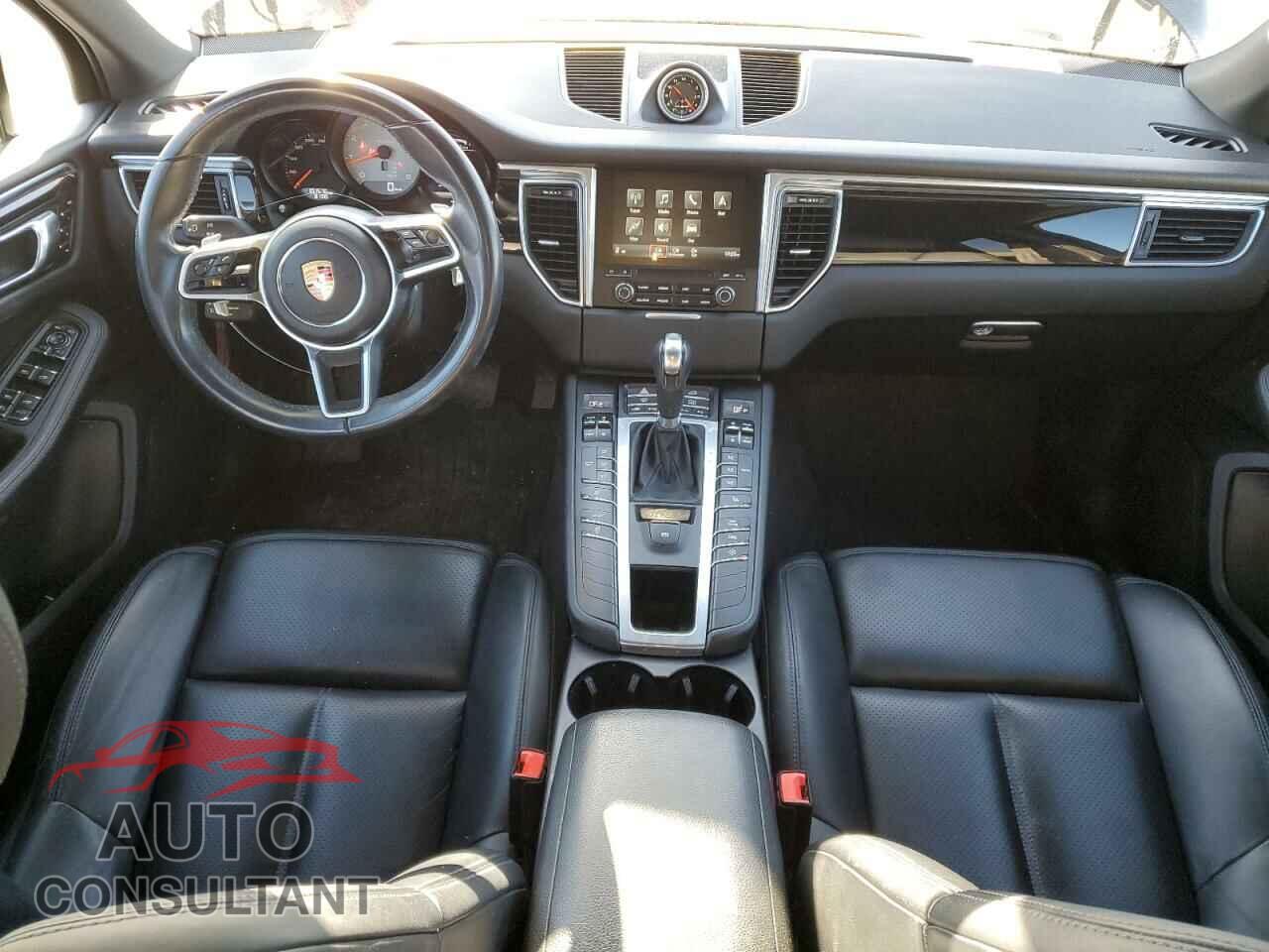 PORSCHE MACAN 2017 - WP1AB2A58HLB15183