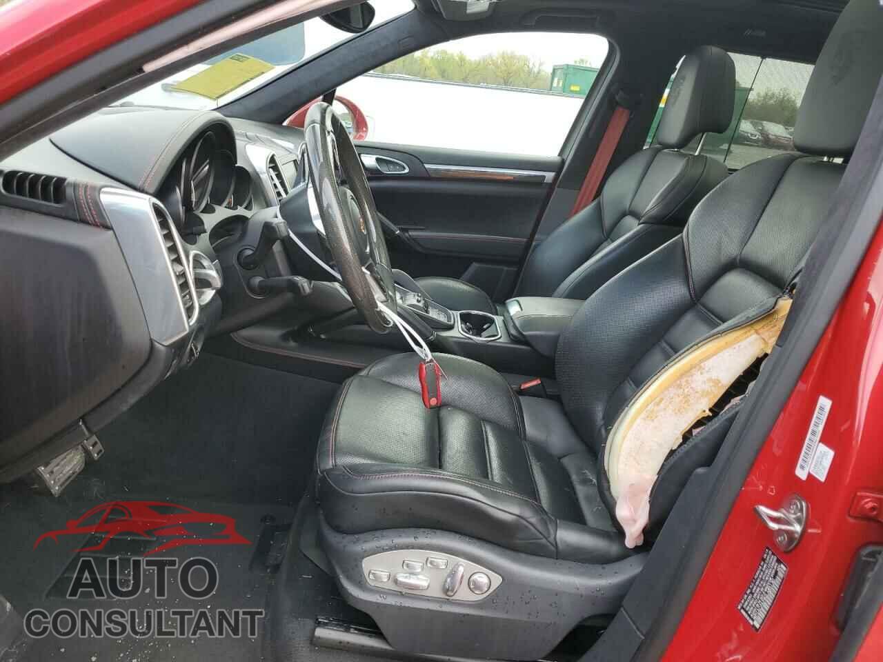 PORSCHE CAYENNE 2016 - WP1AC2A29GLA85130