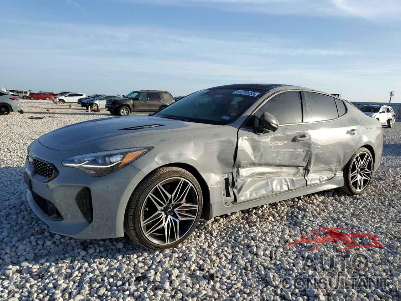KIA STINGER 2022 - KNAE55LC7N6120180