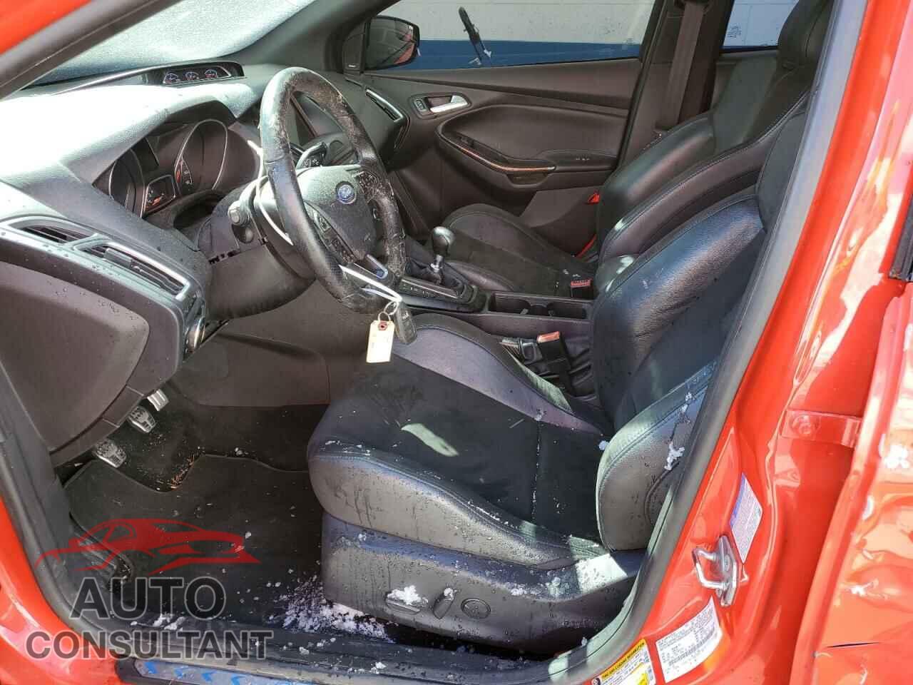 FORD FOCUS 2018 - WF0DP3TH3J4127803