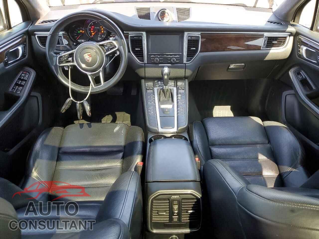 PORSCHE MACAN 2015 - WP1AF2A51FLB47670