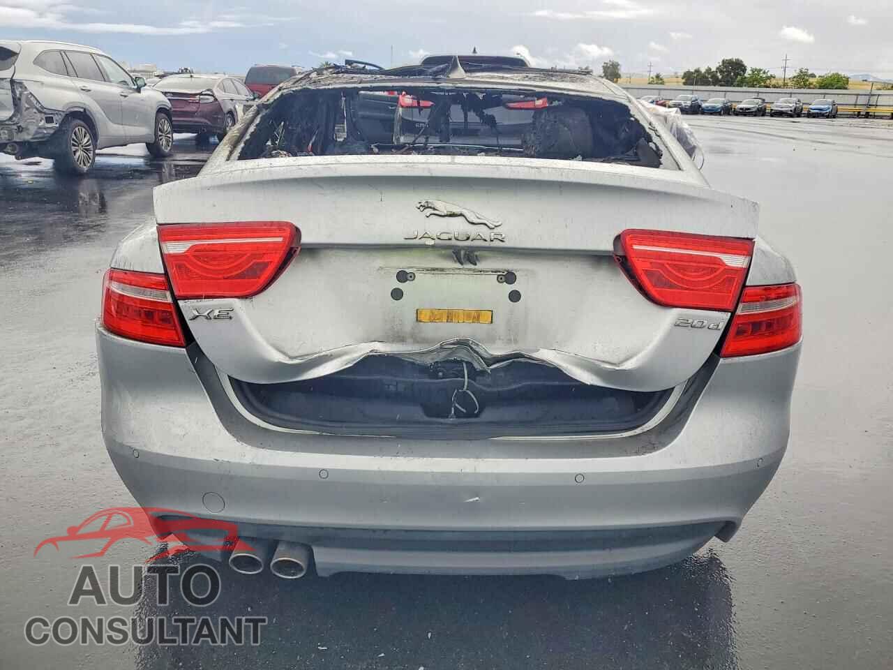 JAGUAR XE 2017 - SAJAE4BN2HA969327
