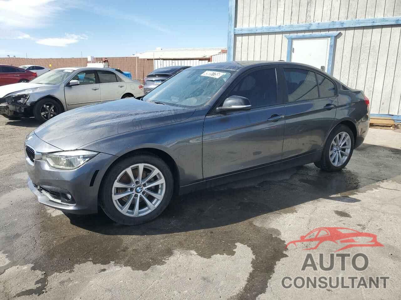 BMW 3 SERIES 2018 - WBA8A3C51JA499876