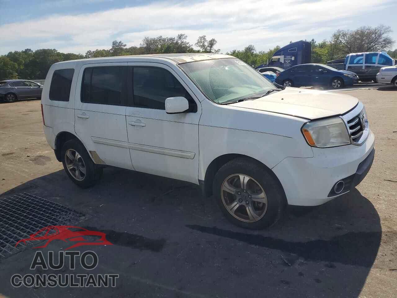 HONDA PILOT 2015 - 5FNYF3H34FB034065