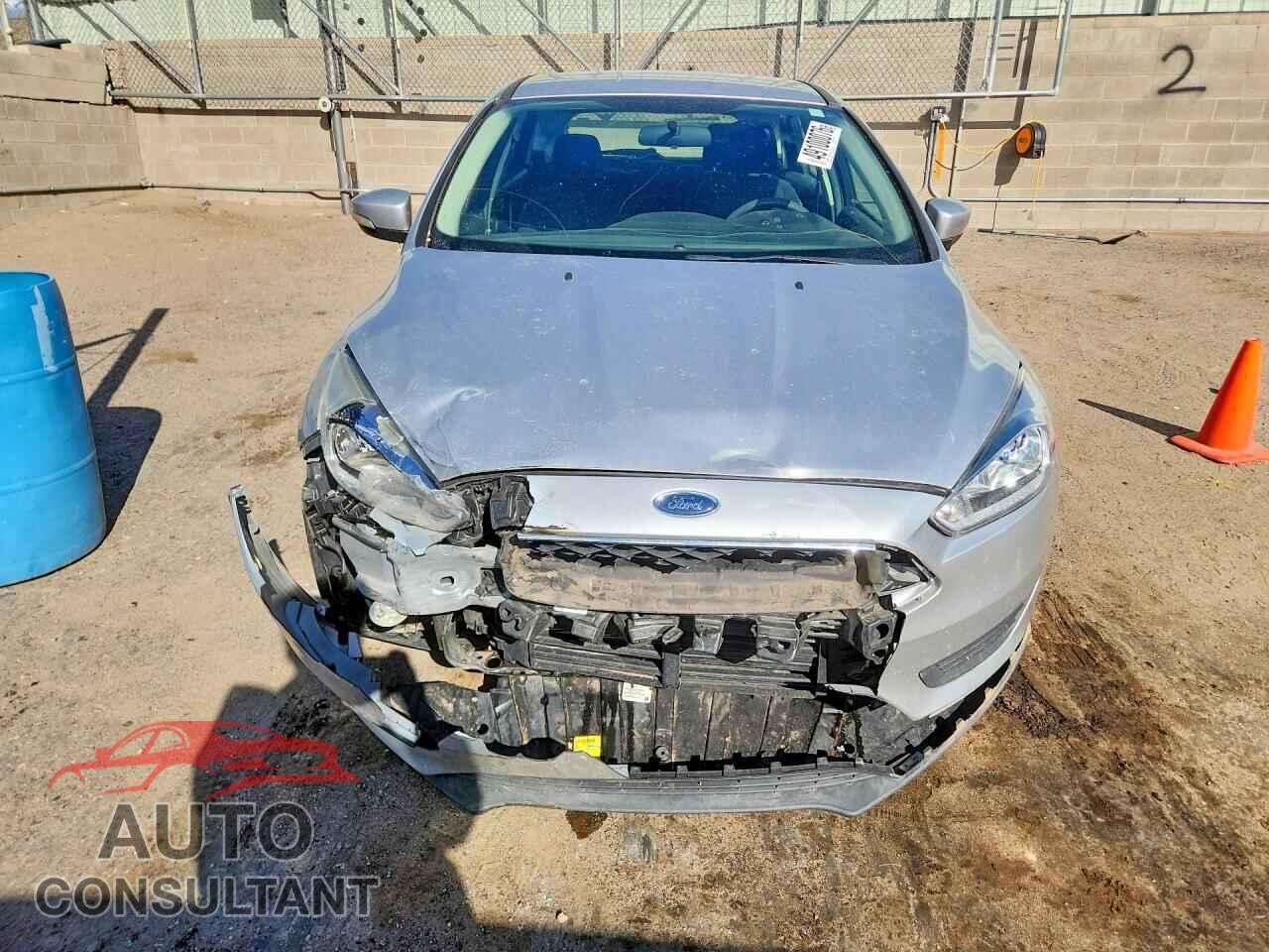 FORD FOCUS 2016 - 1FADP3K22GL387565