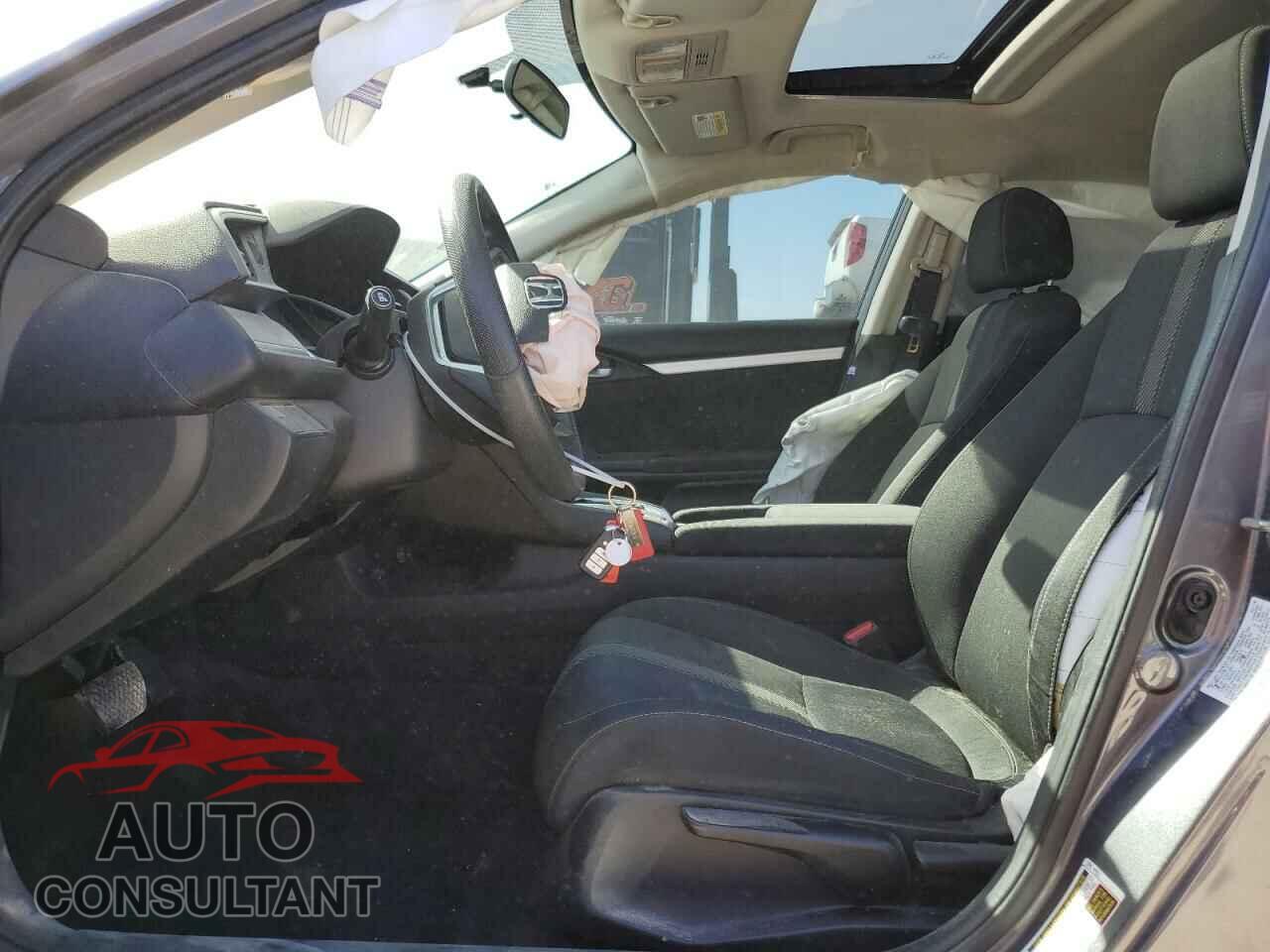 HONDA CIVIC 2018 - 2HGFC2F7XJH568367