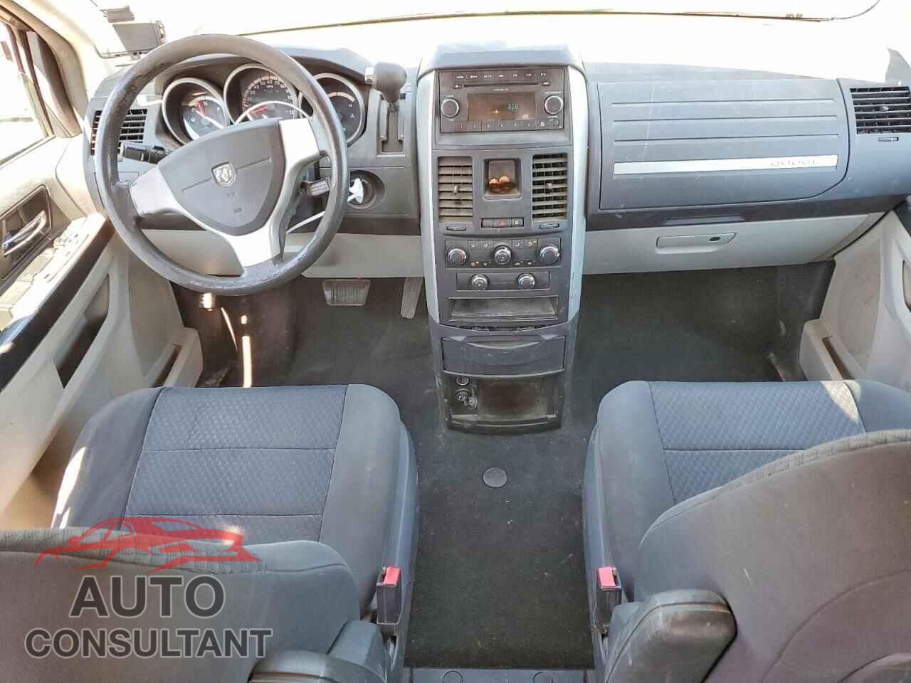 DODGE CARAVAN 2010 - 2D4RN4DEXAR302556