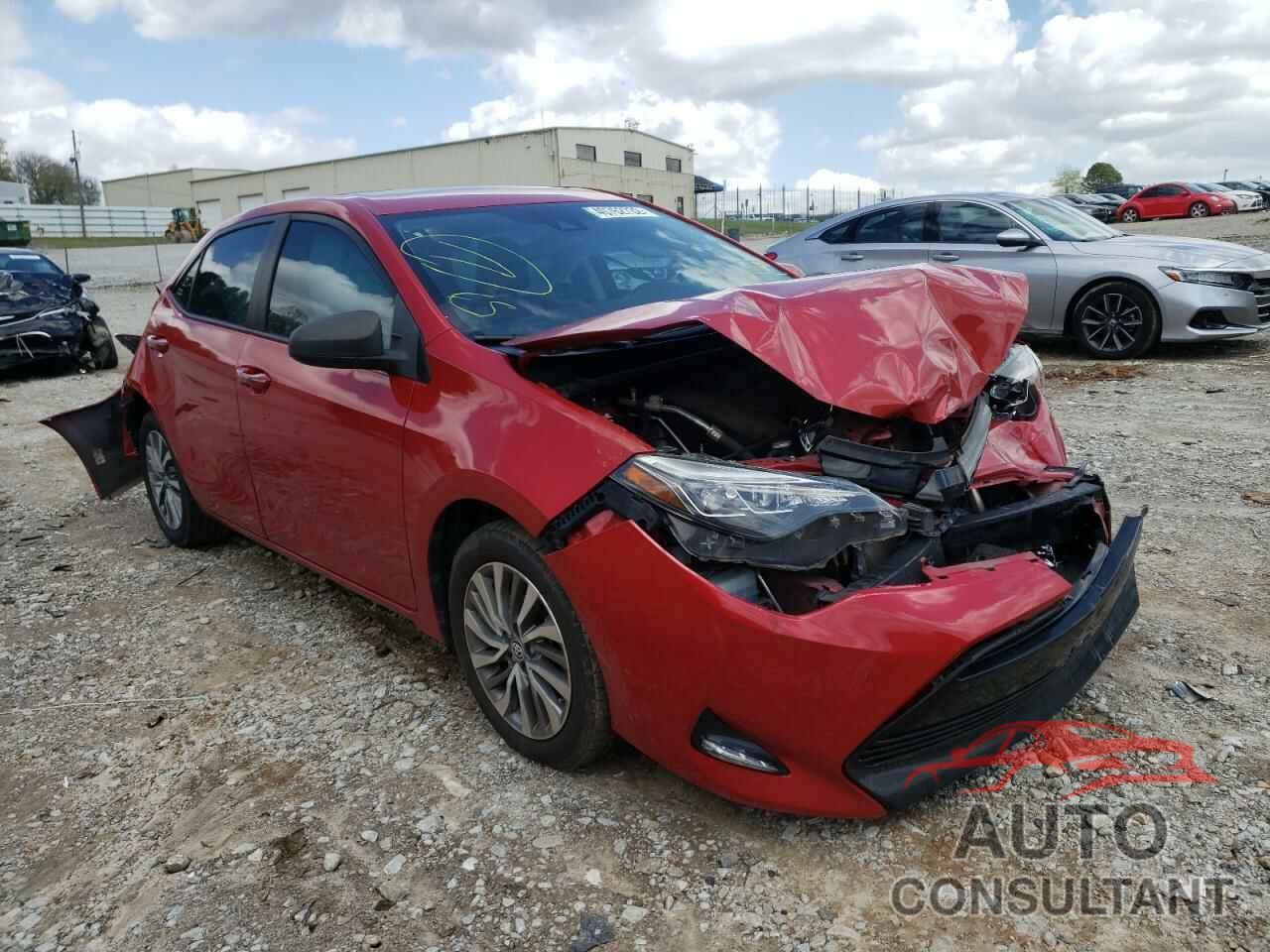 TOYOTA COROLLA 2018 - 5YFBURHE3JP831081