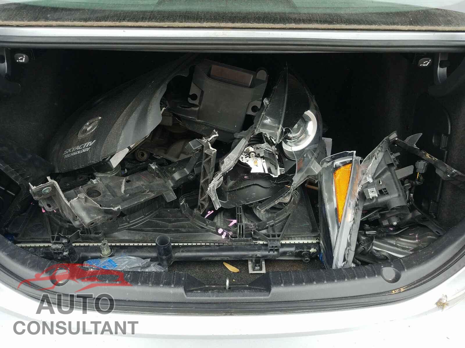 MAZDA 3 2017 - 3MZBN1V77HM105033