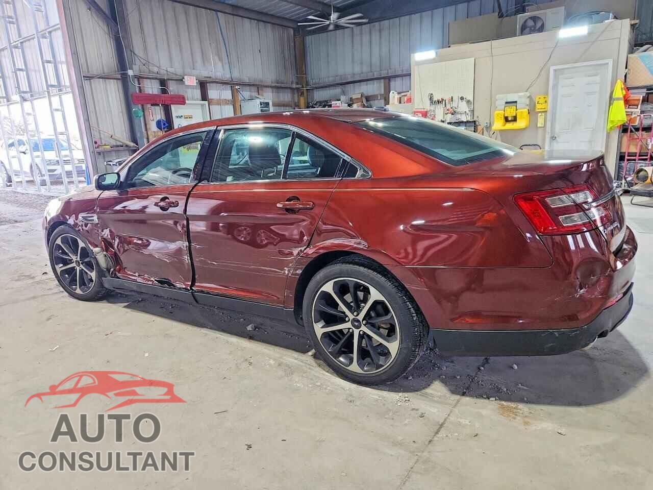 FORD TAURUS 2015 - 1FAHP2E80FG128785