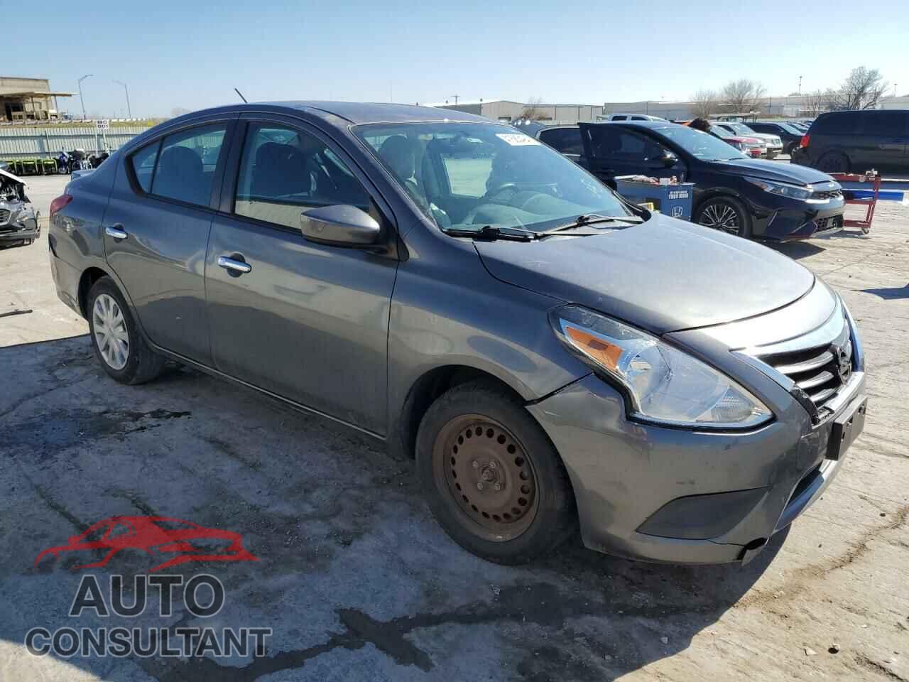 NISSAN VERSA 2017 - 3N1CN7AP3HL805544