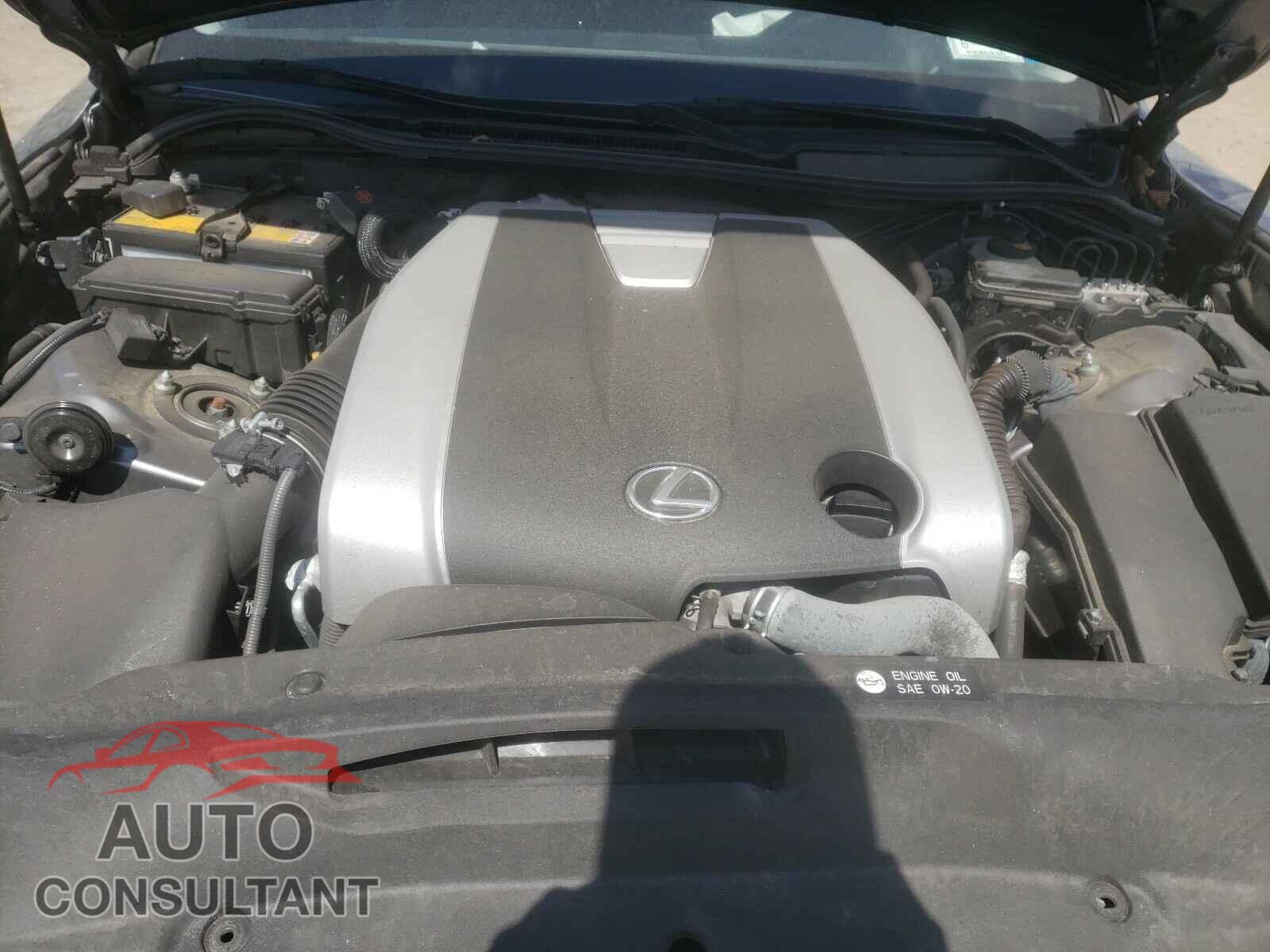 LEXUS IS 2017 - JTHCM1D27H5017331