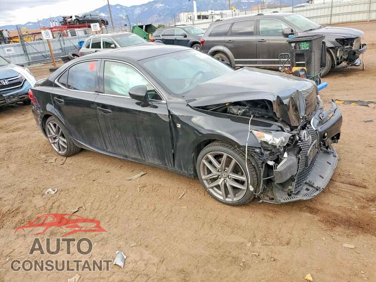 LEXUS IS 2015 - JTHCF1D27F5028045