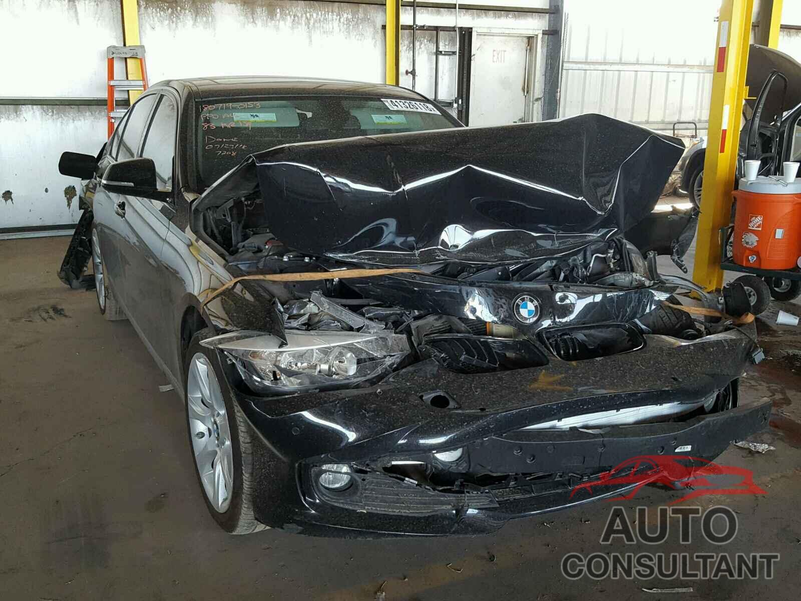BMW 3 SERIES 2015 - WBA3B1G57FNT07012