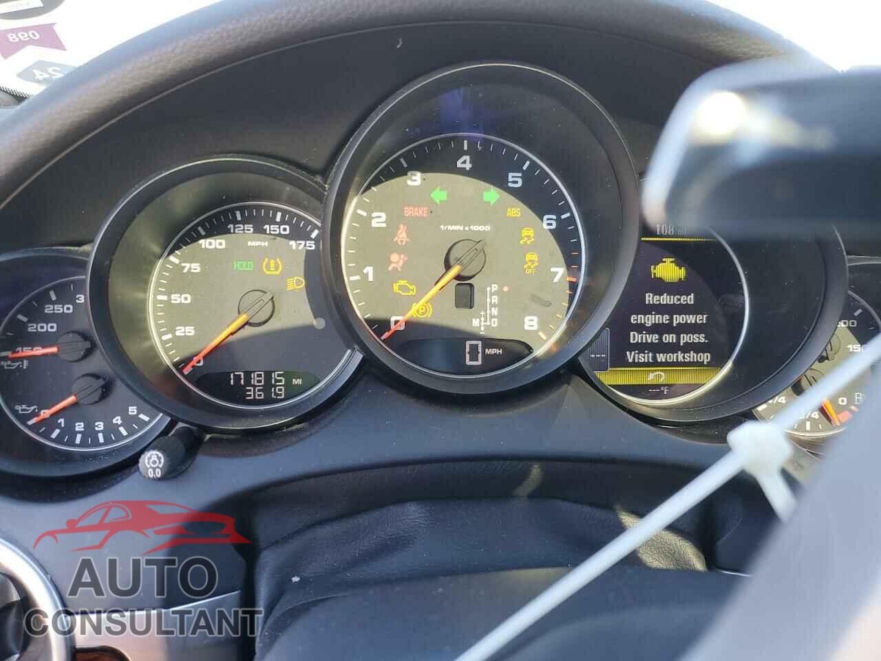PORSCHE CAYENNE 2017 - WP1AA2A25HKA83758