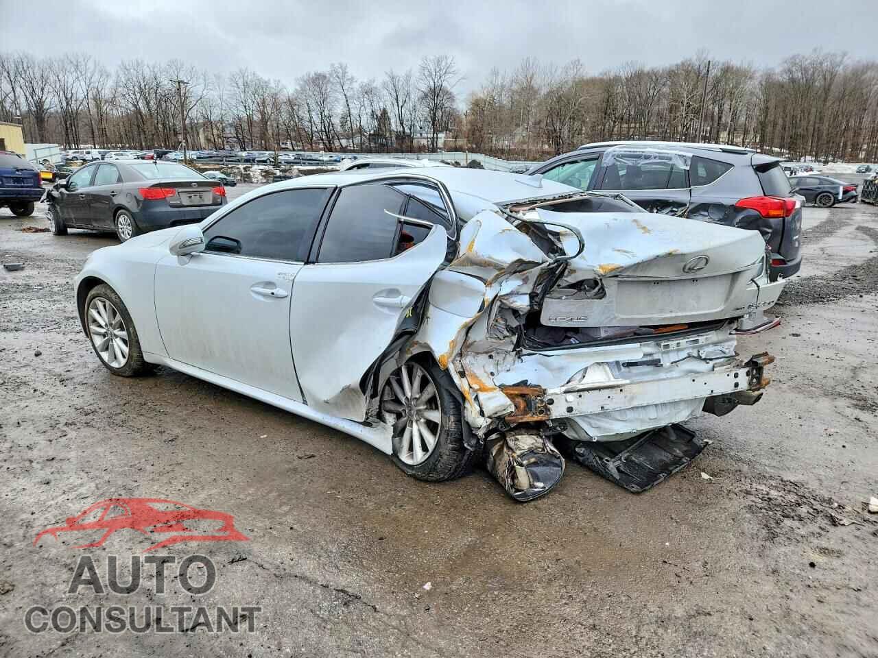 LEXUS IS 2010 - JTHCF5C20A5044377