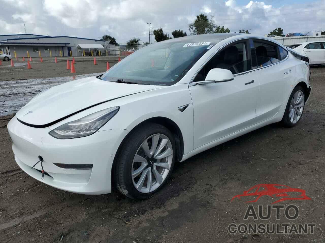 TESLA MODEL 3 2019 - 5YJ3E1EA8KF476748
