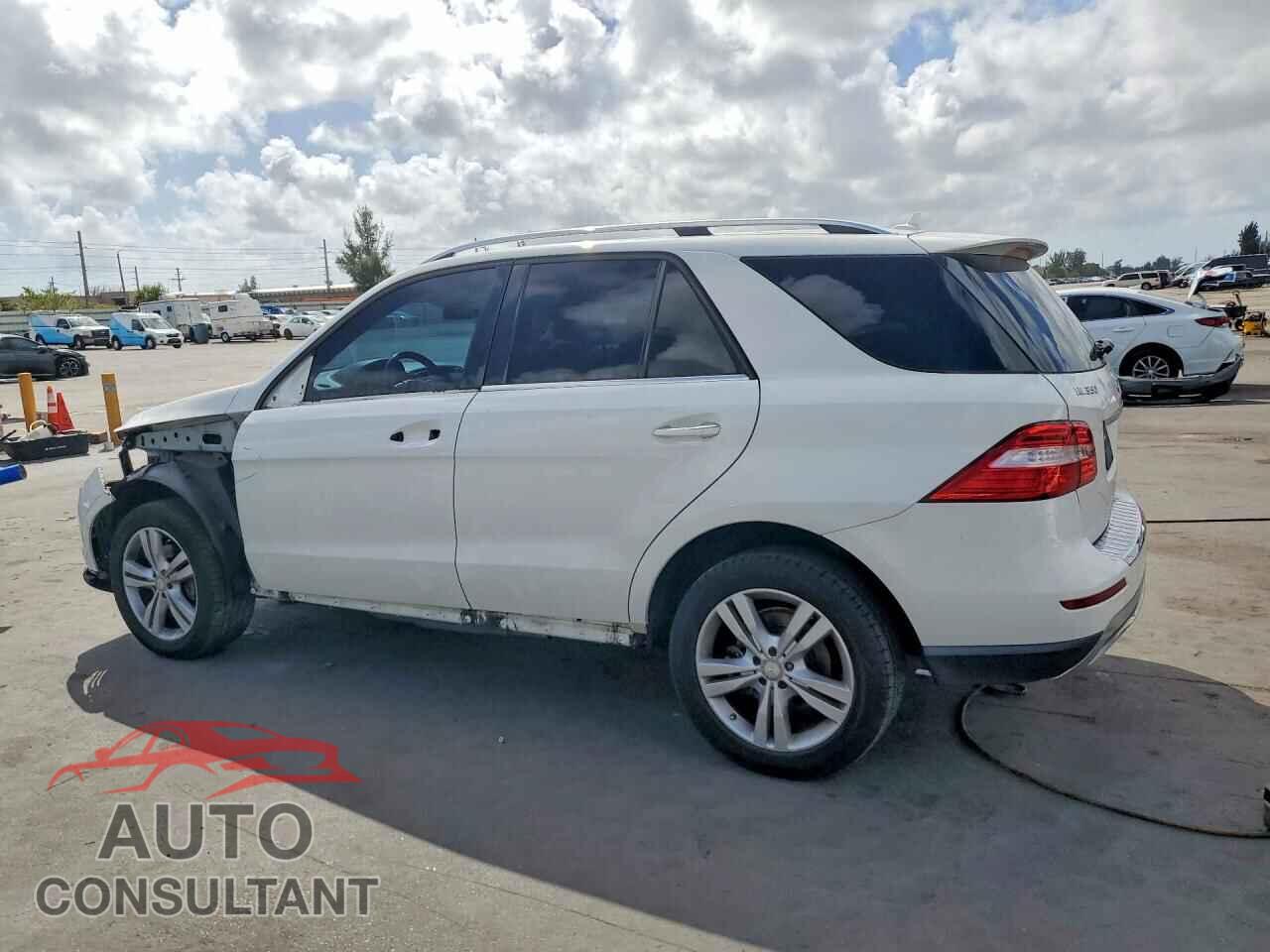 MERCEDES-BENZ ML 2015 - 4JGDA5JB3FA573162