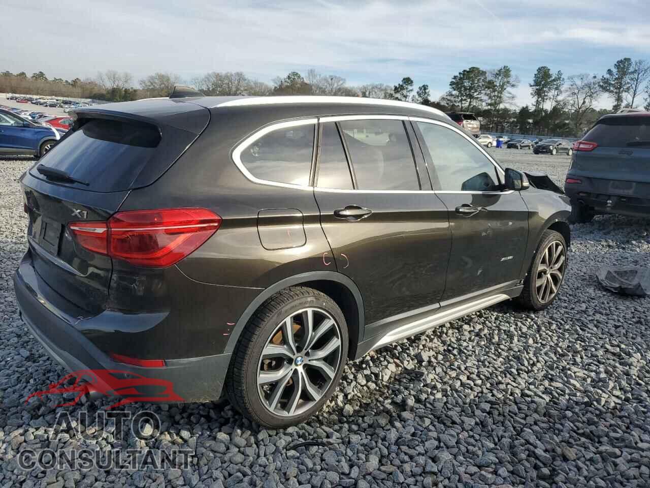 BMW X1 2017 - WBXHT3C3XH5F68214