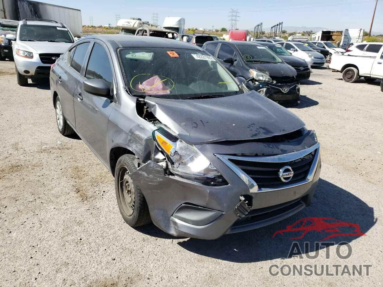 NISSAN VERSA 2019 - 3N1CN7AP7KL839011