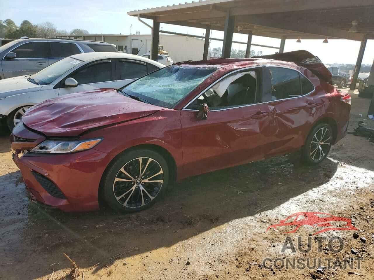 TOYOTA CAMRY 2018 - 4T1B11HK9JU539191