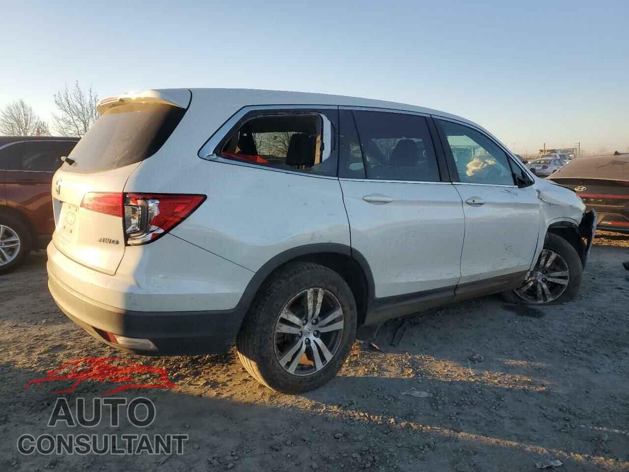 HONDA PILOT 2017 - 5FNYF6H59HB032608