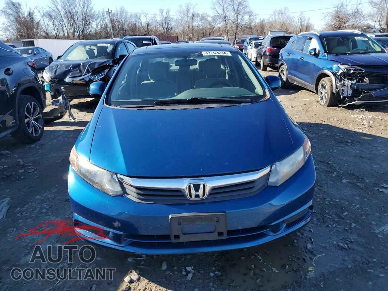 HONDA CIVIC 2012 - 2HGFB2F86CH579381