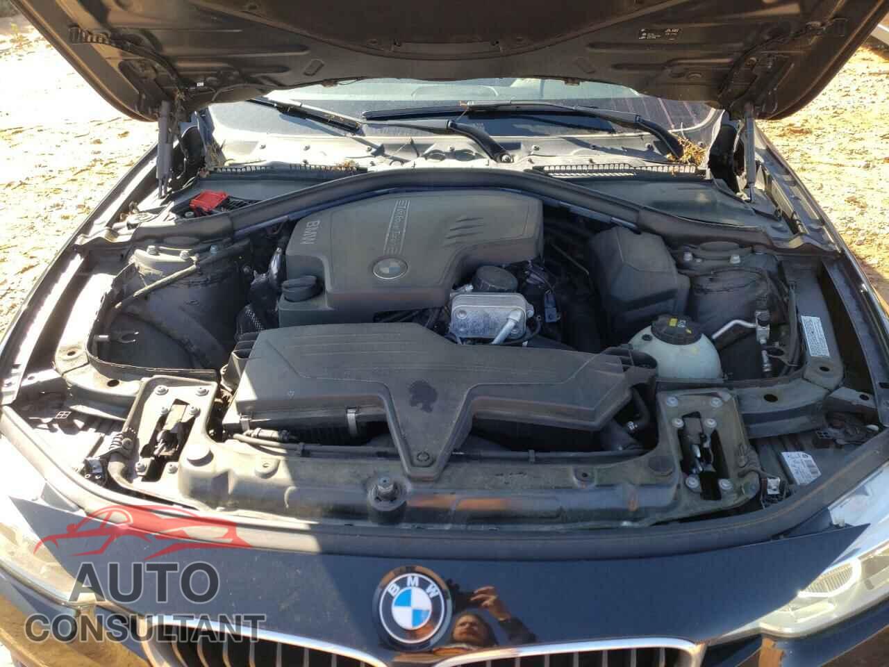 BMW 3 SERIES 2016 - WBA8E9C55GK644301