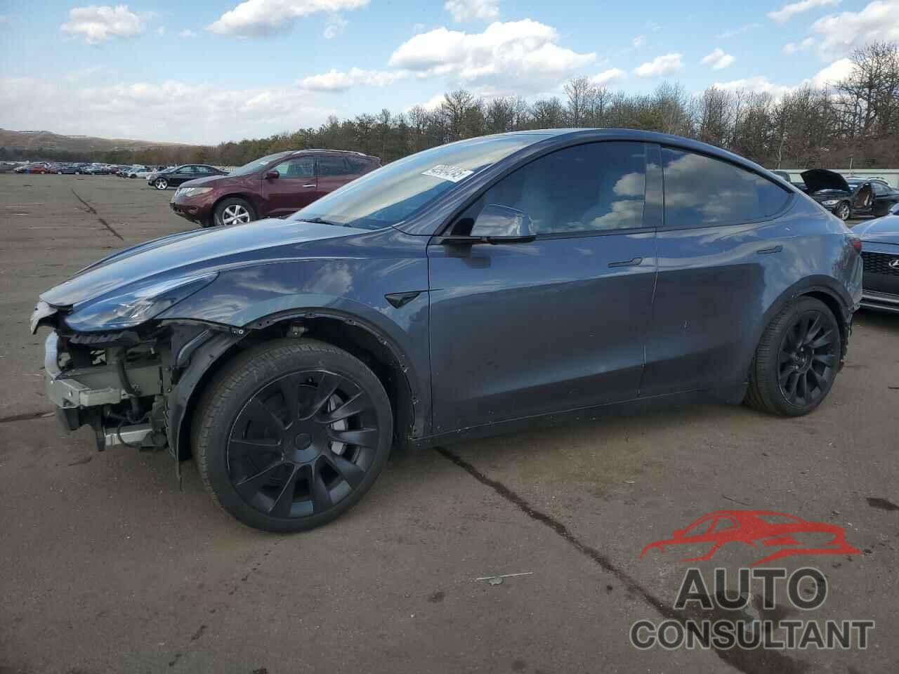 TESLA MODEL Y 2023 - 7SAYGDEE2PF892454