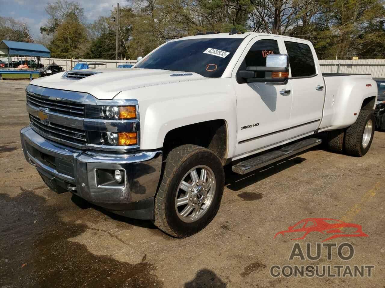 CHEVROLET SILVERADO 2018 - 1GC4K0EY3JF183029