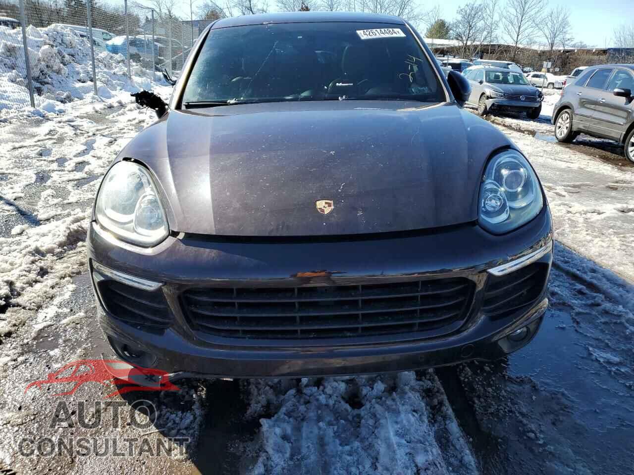 PORSCHE CAYENNE 2016 - WP1AA2A24GKA14980