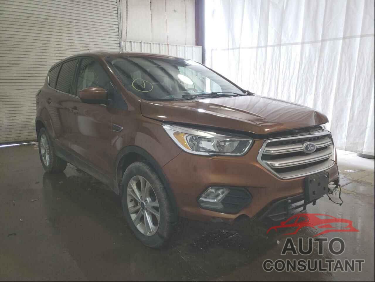 FORD ESCAPE 2017 - 1FMCU9GD4HUA87304