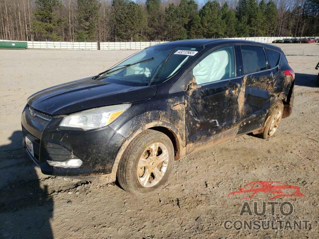 FORD ESCAPE 2015 - 1FMCU9G9XFUA93357