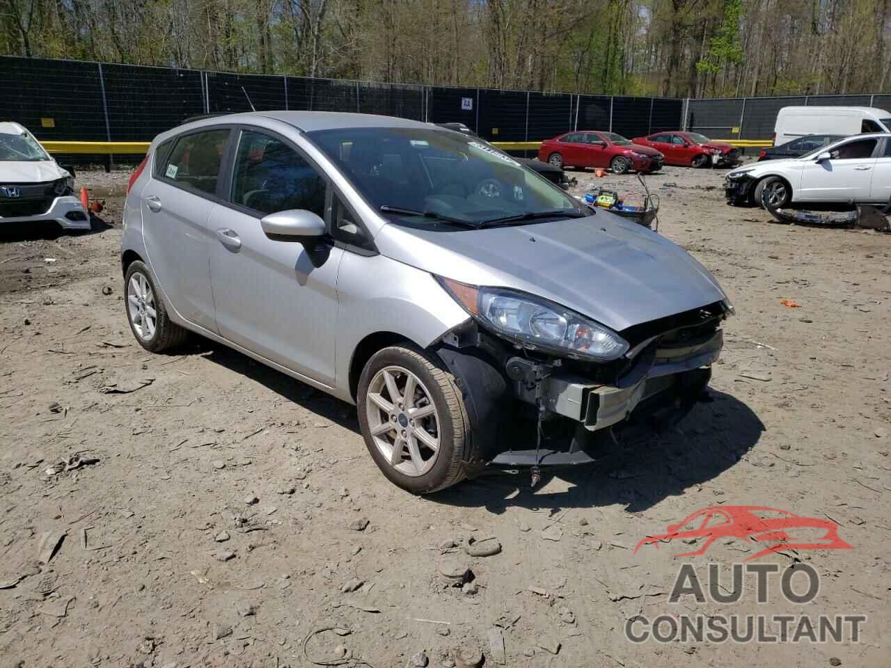FORD FIESTA 2019 - 3FADP4EJXKM134235