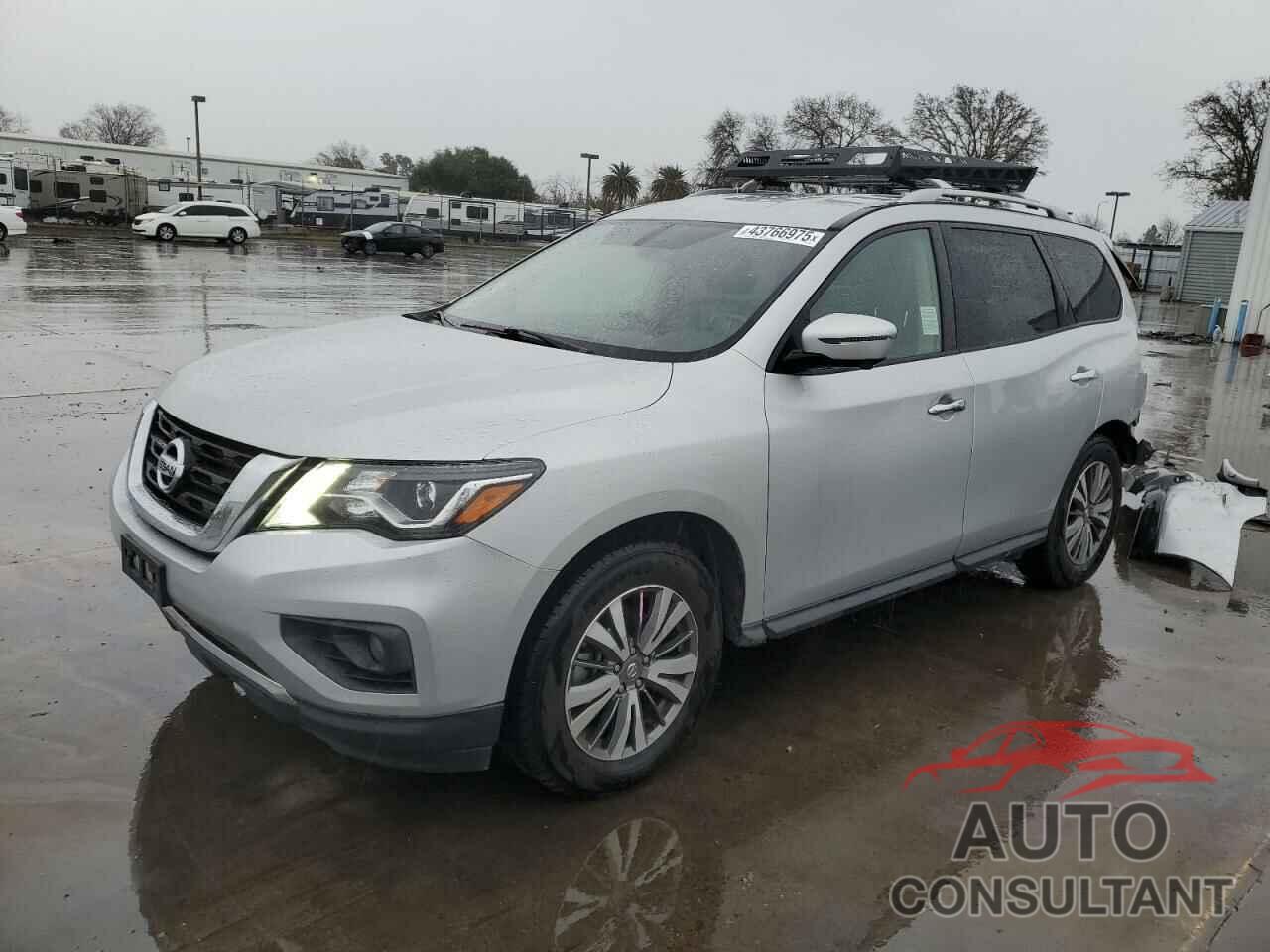 NISSAN PATHFINDER 2019 - 5N1DR2MM9KC644609