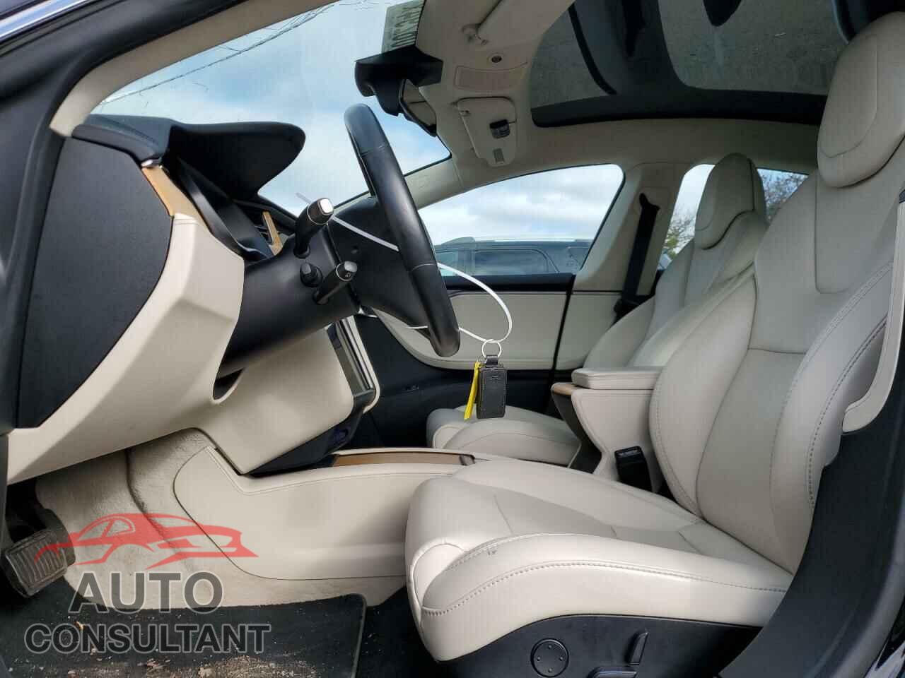 TESLA MODEL S 2018 - 5YJSA1E2XJF295083