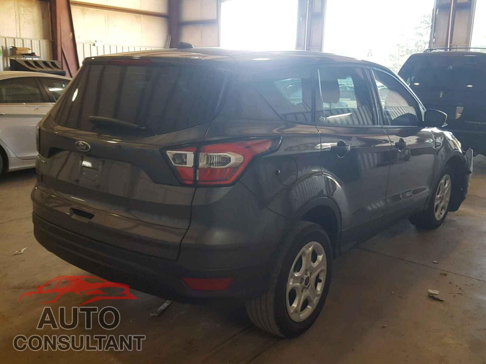 FORD ESCAPE S 2017 - 1FMCU0F78HUC00677