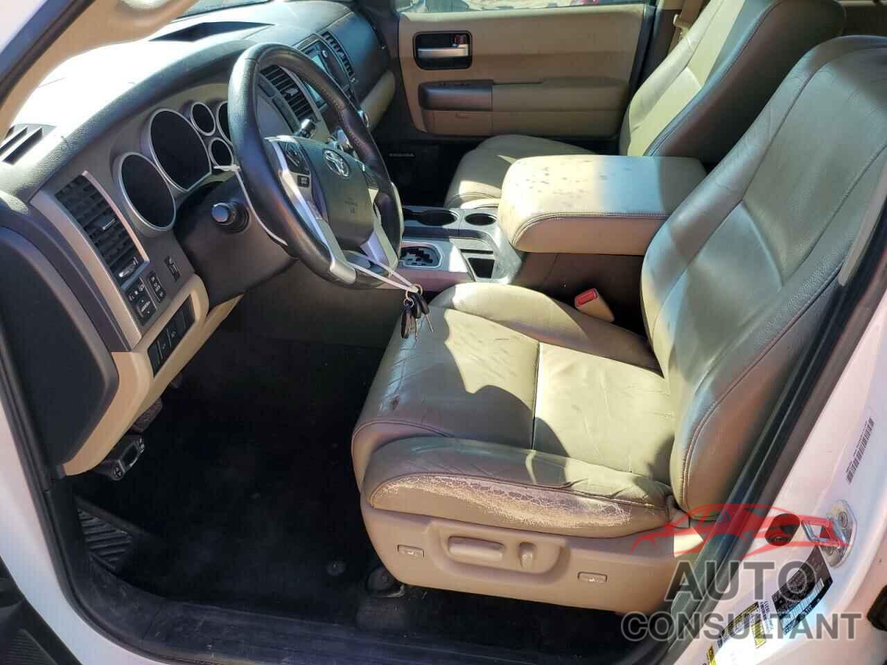 TOYOTA SEQUOIA 2016 - 5TDKY5G12GS061421