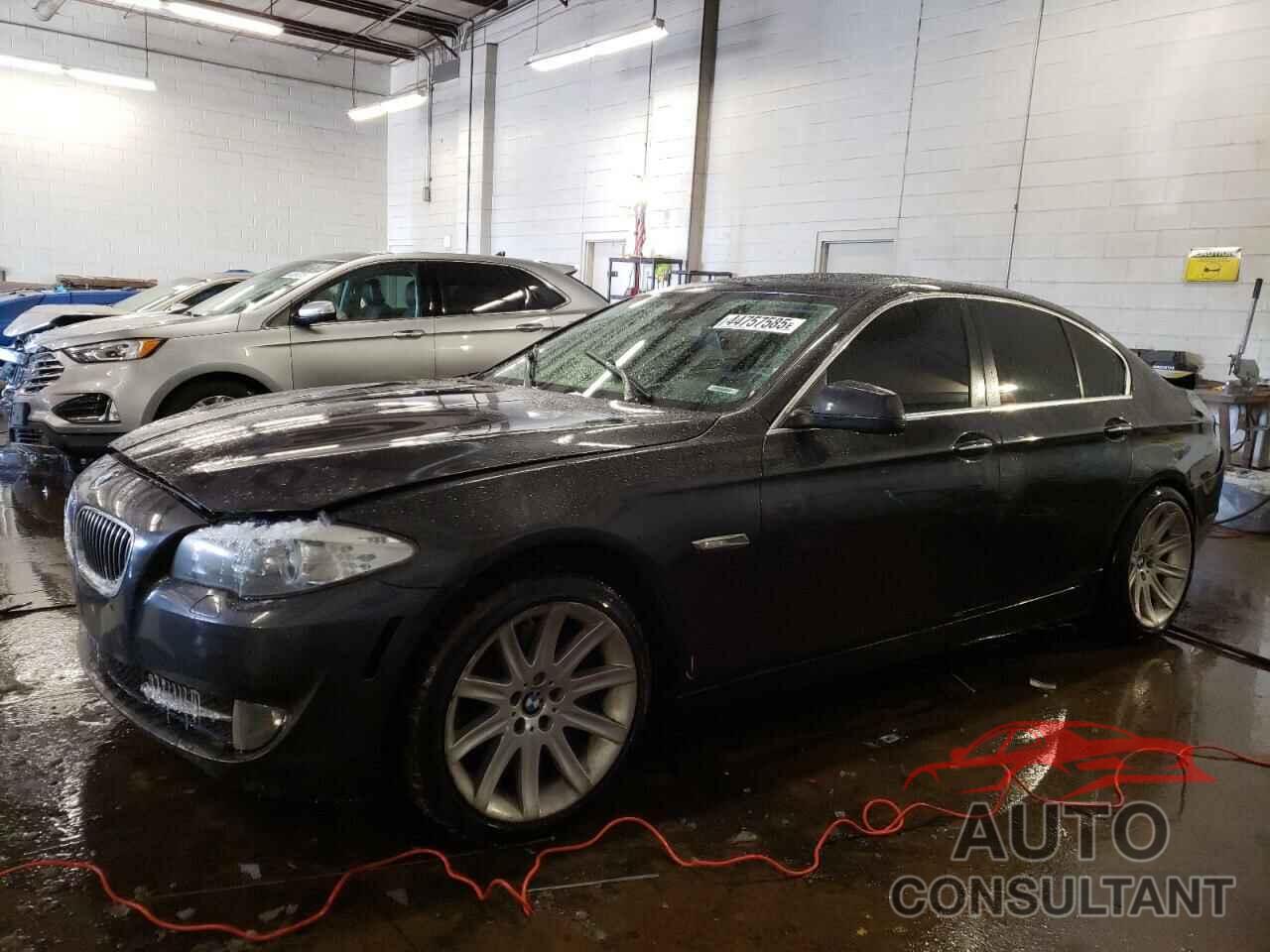BMW 5 SERIES 2013 - WBAFU7C56DDU72780