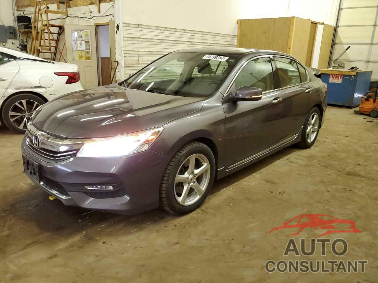 HONDA ACCORD 2017 - 1HGCR3F94HA002593