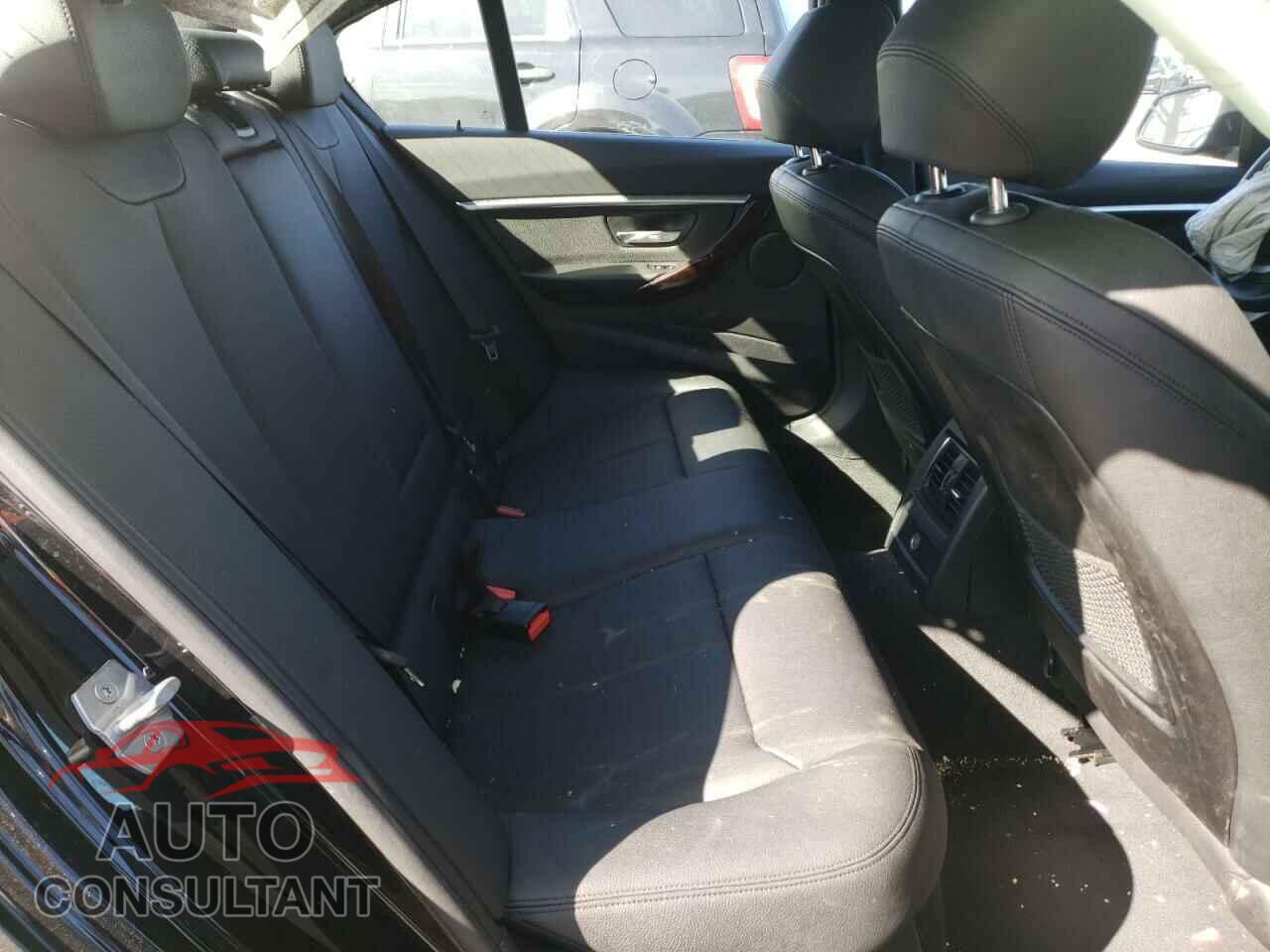 BMW 3 SERIES 2017 - WBA8D9C37HA005863