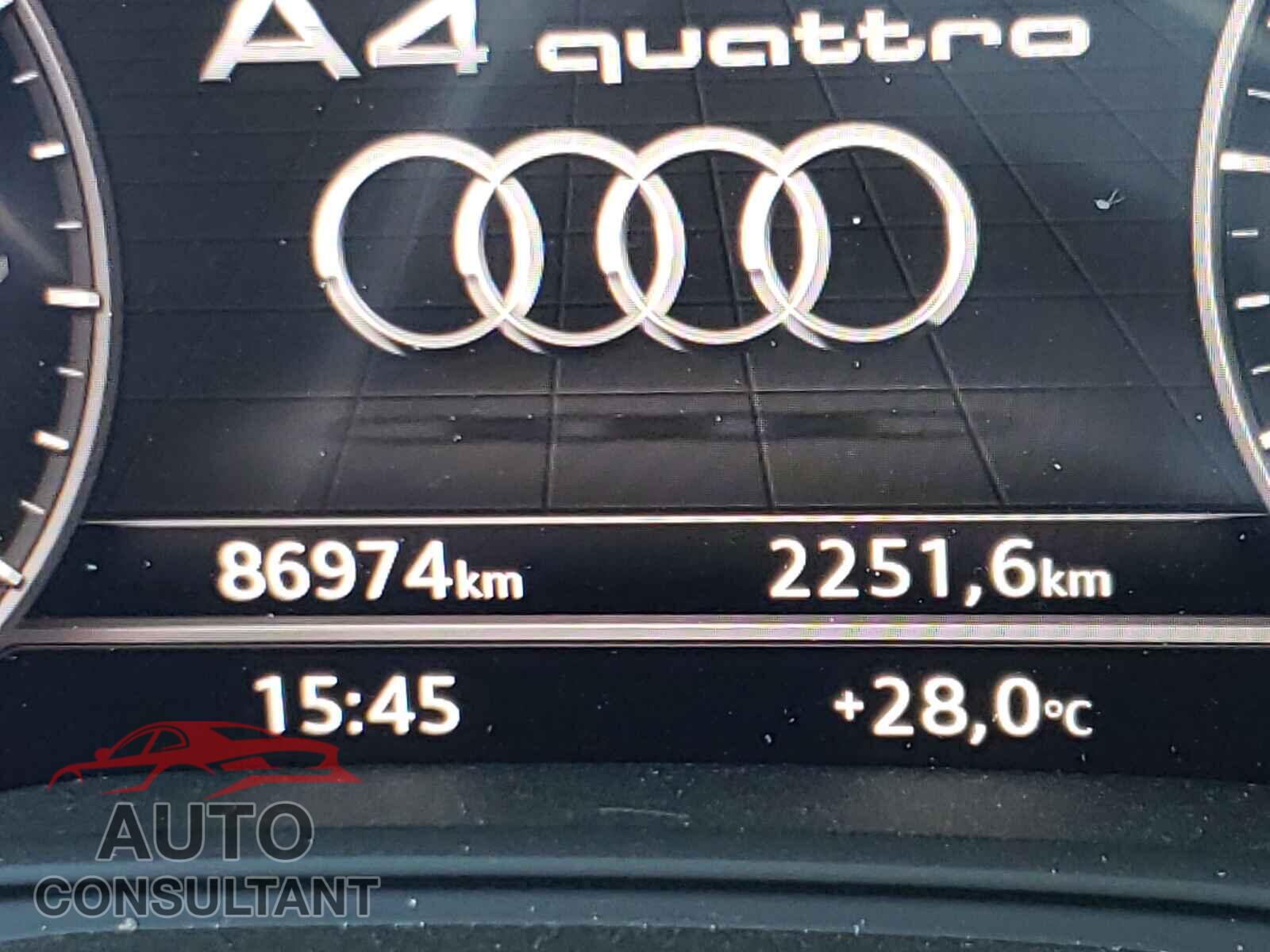 AUDI A4 2017 - WAUCNAF44HN052368