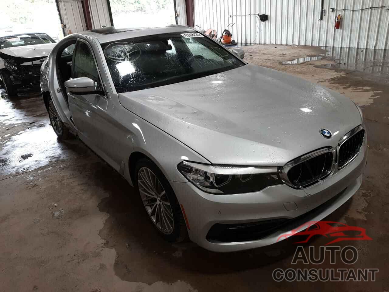 BMW 5 SERIES 2018 - WBAJA7C50JG908486