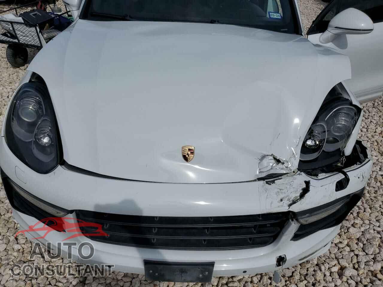 PORSCHE CAYENNE 2016 - WP1AD2A29GLA75825
