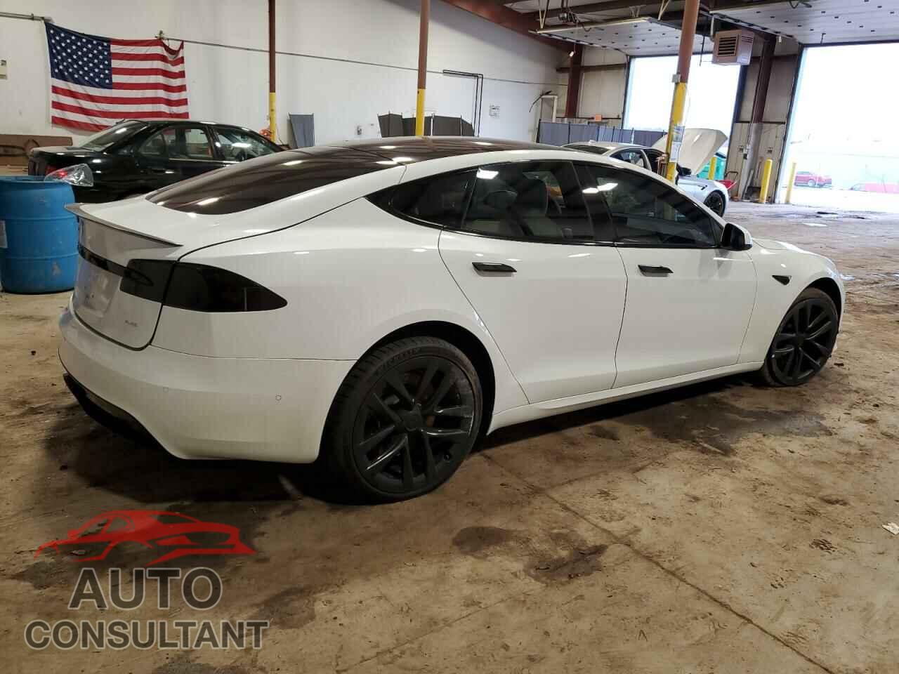 TESLA MODEL S 2021 - 5YJSA1E62MF454511