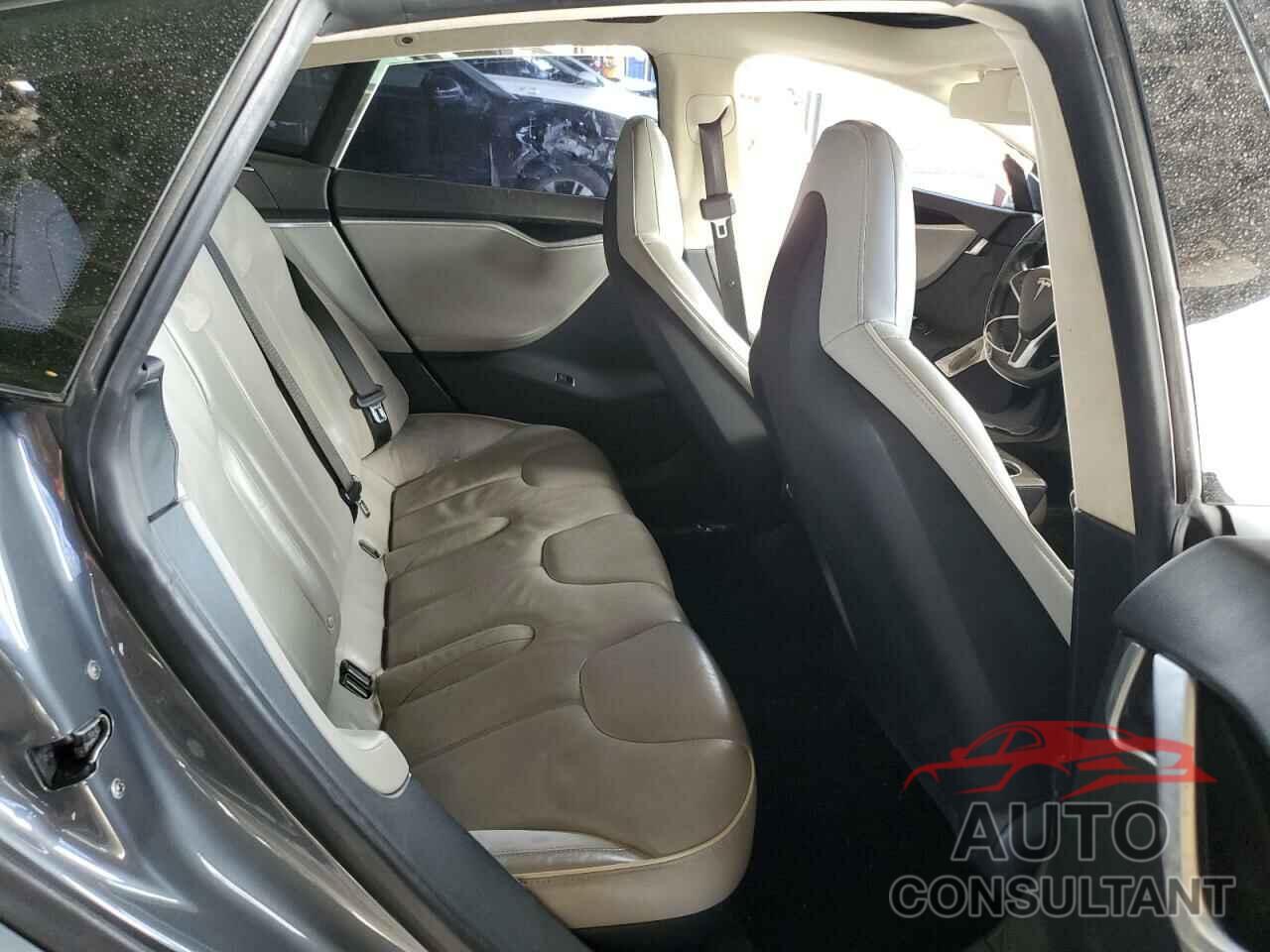 TESLA MODEL S 2013 - 5YJSA1DP7DFP12094