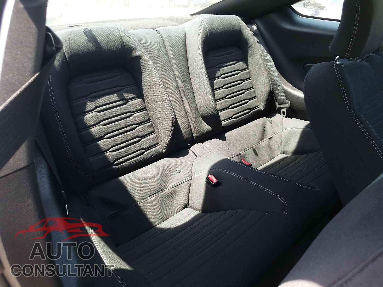 FORD MUSTANG 2016 - 1FA6P8TH9G5230869
